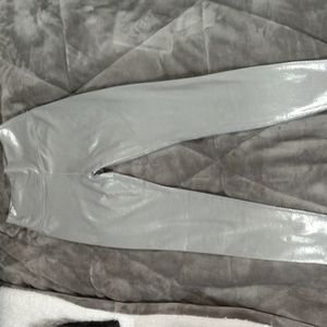 Silver shiny leggings never worn